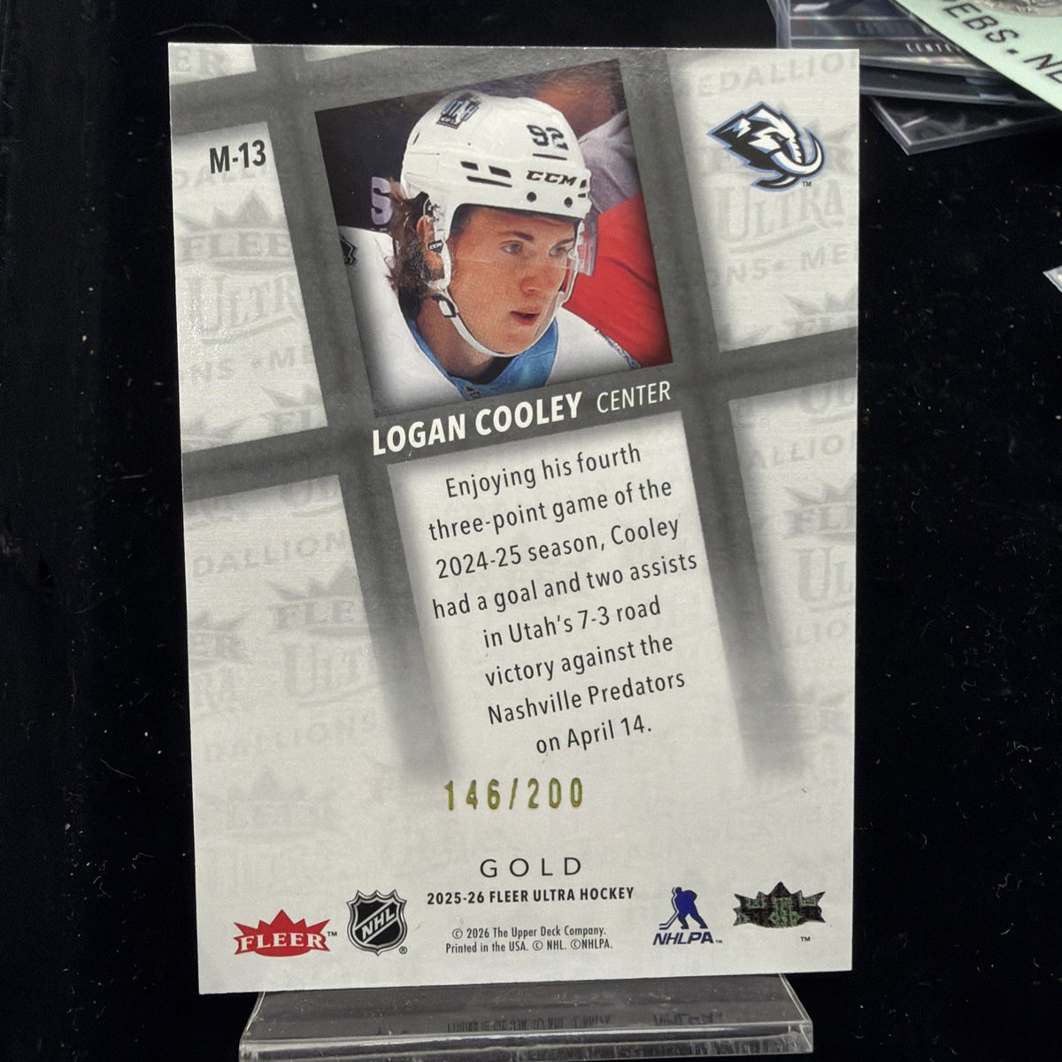 2025-26 Upper Deck Fleer Ultra Medallions Gold 120/200 Logan Cooley #M-13 0n3v1