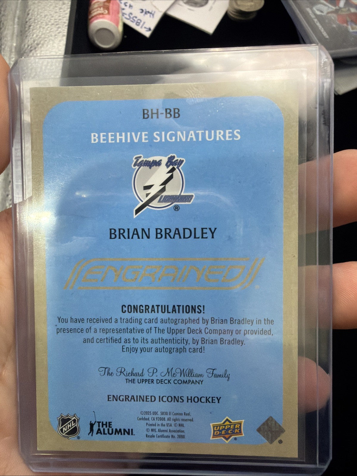 24/25 ENGRAINED ICONS BRIAN BRADLEY #BH-BB BEE HIVE SIGNATURES NRMT1