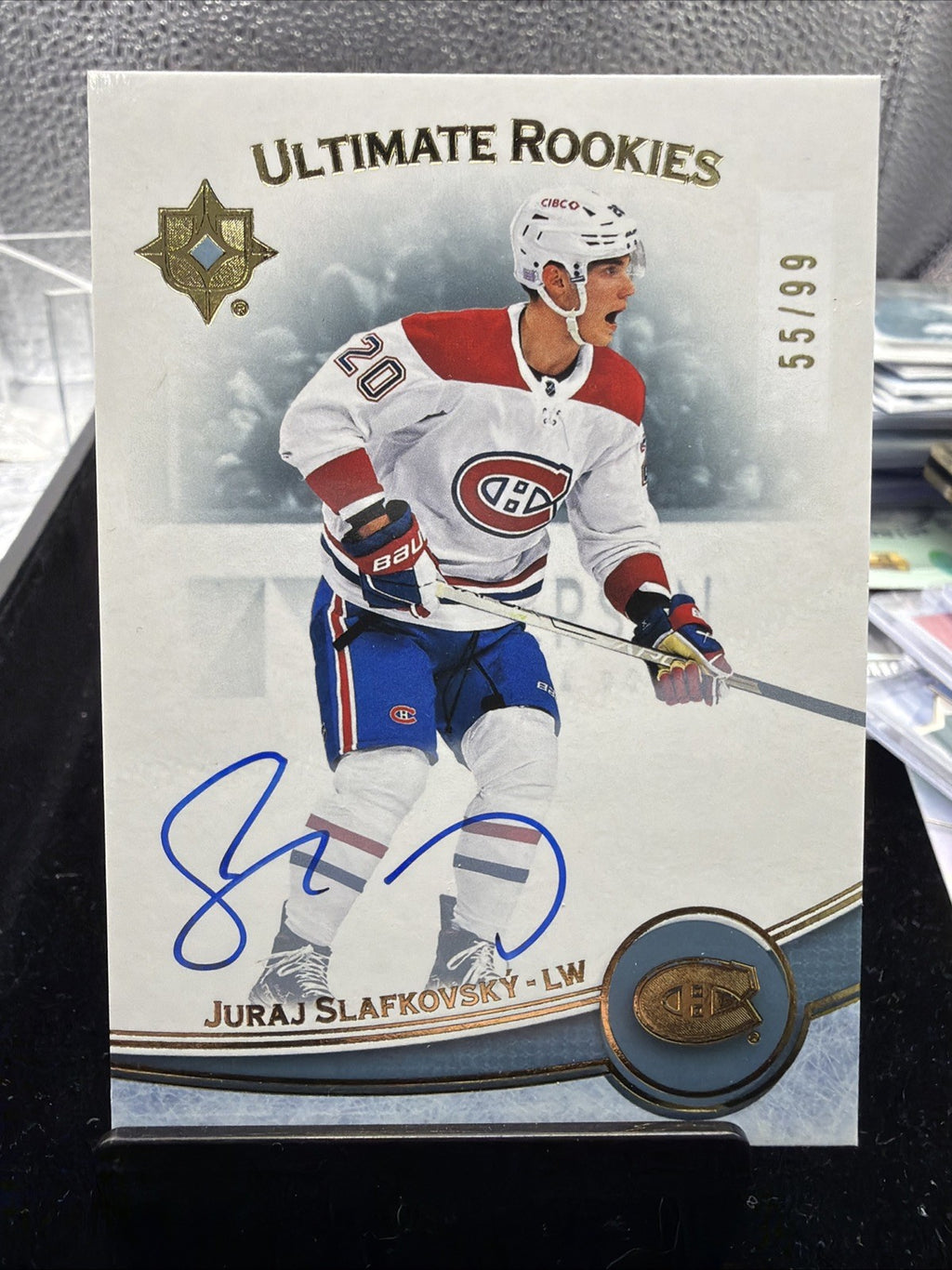 2022- 23 Ultimate Collection Ultimate Rookies /99 Juraj Slafkovsky Rookie Auto0