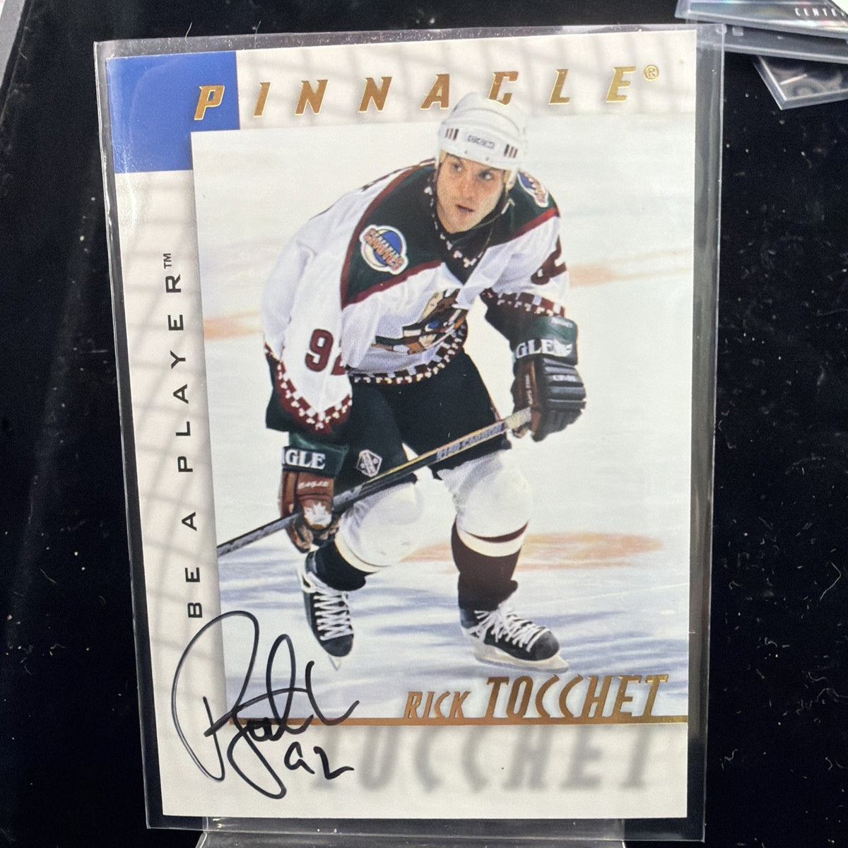 1997-98 Pinnacle Be A Player Auto Rick Tocchet #127 Auto NHL COACH0