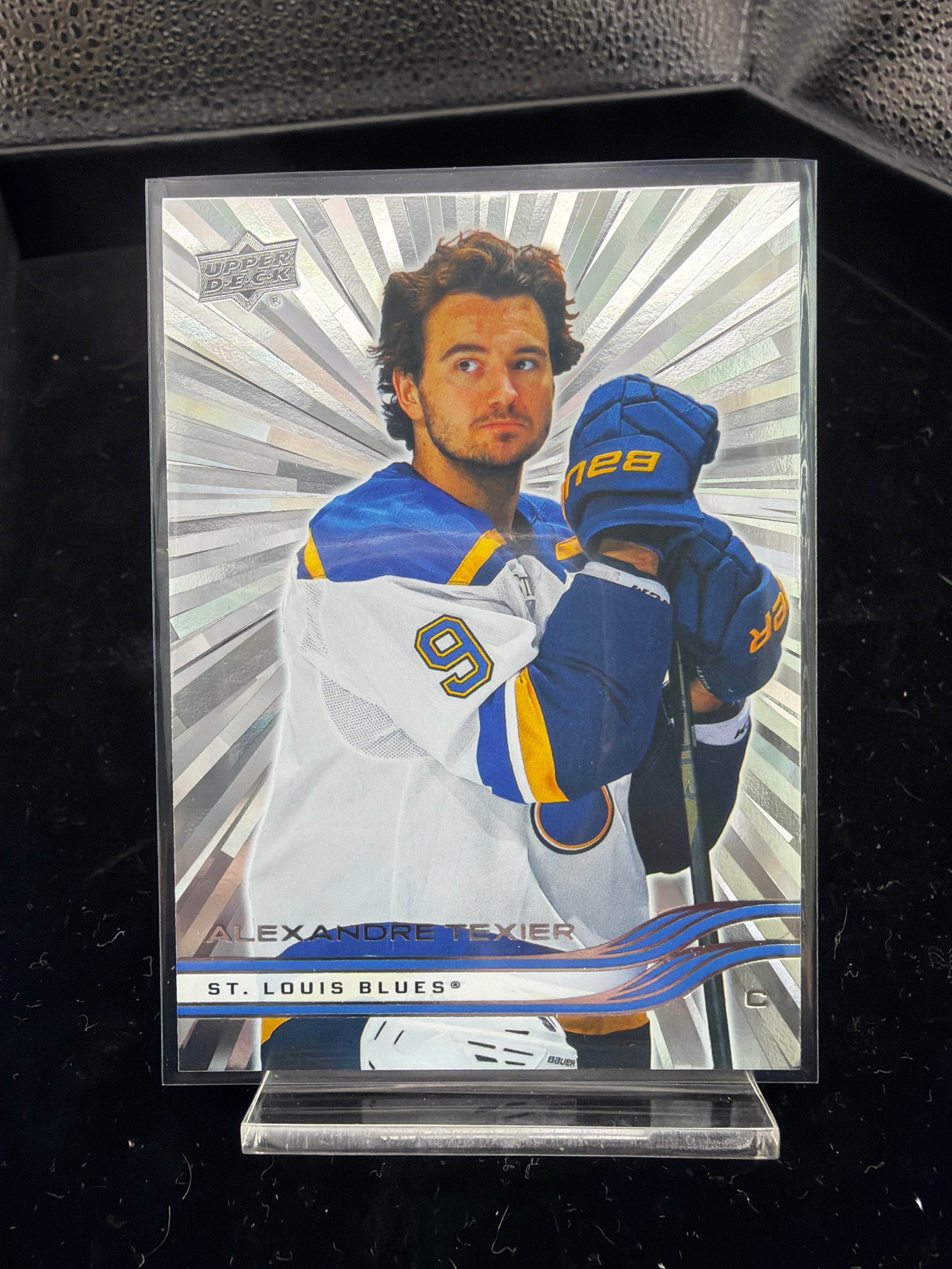 Alexandre Texier SILVER OUTBURST - UD 25-26 Hockey Series 2 card
