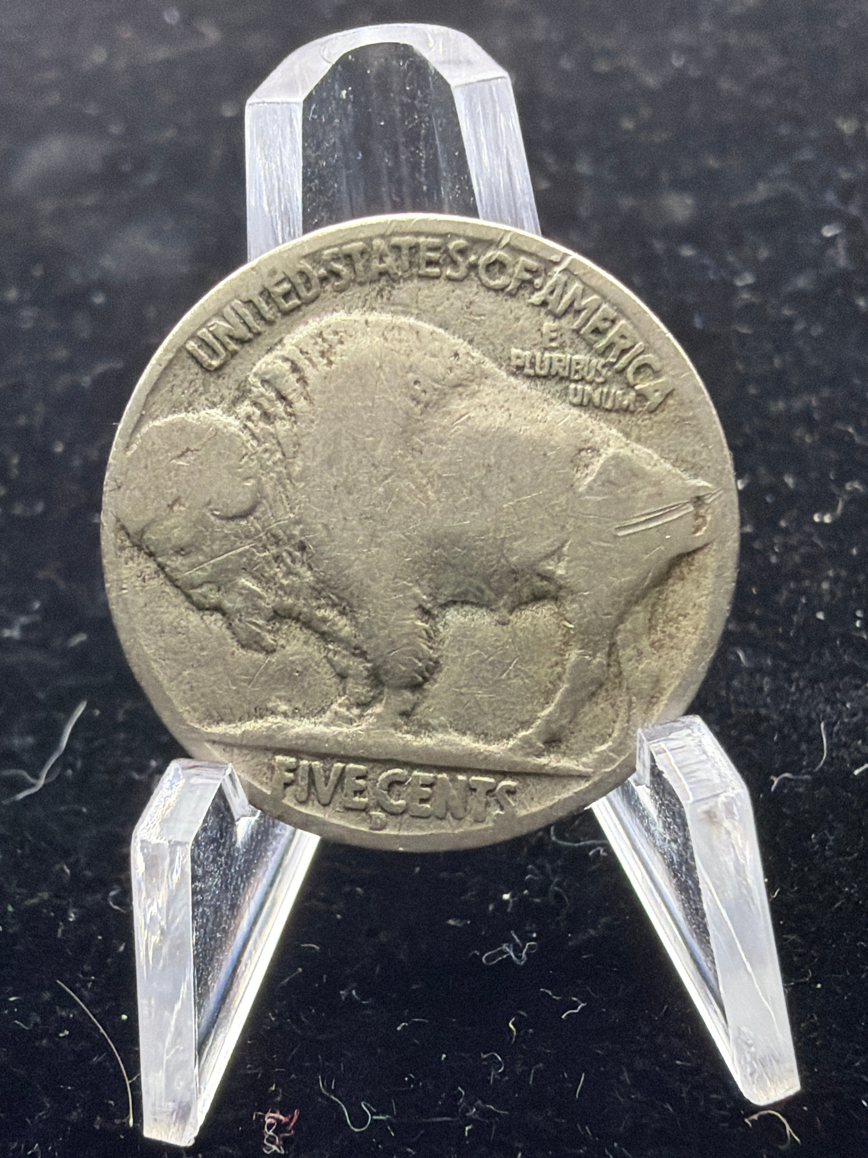 1915-D Buffalo nickel - tough date US 5c coin